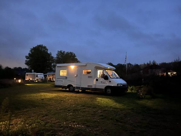 Camper Chausson Welcome 95