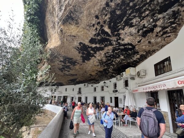 Setenil de las Bodegas.