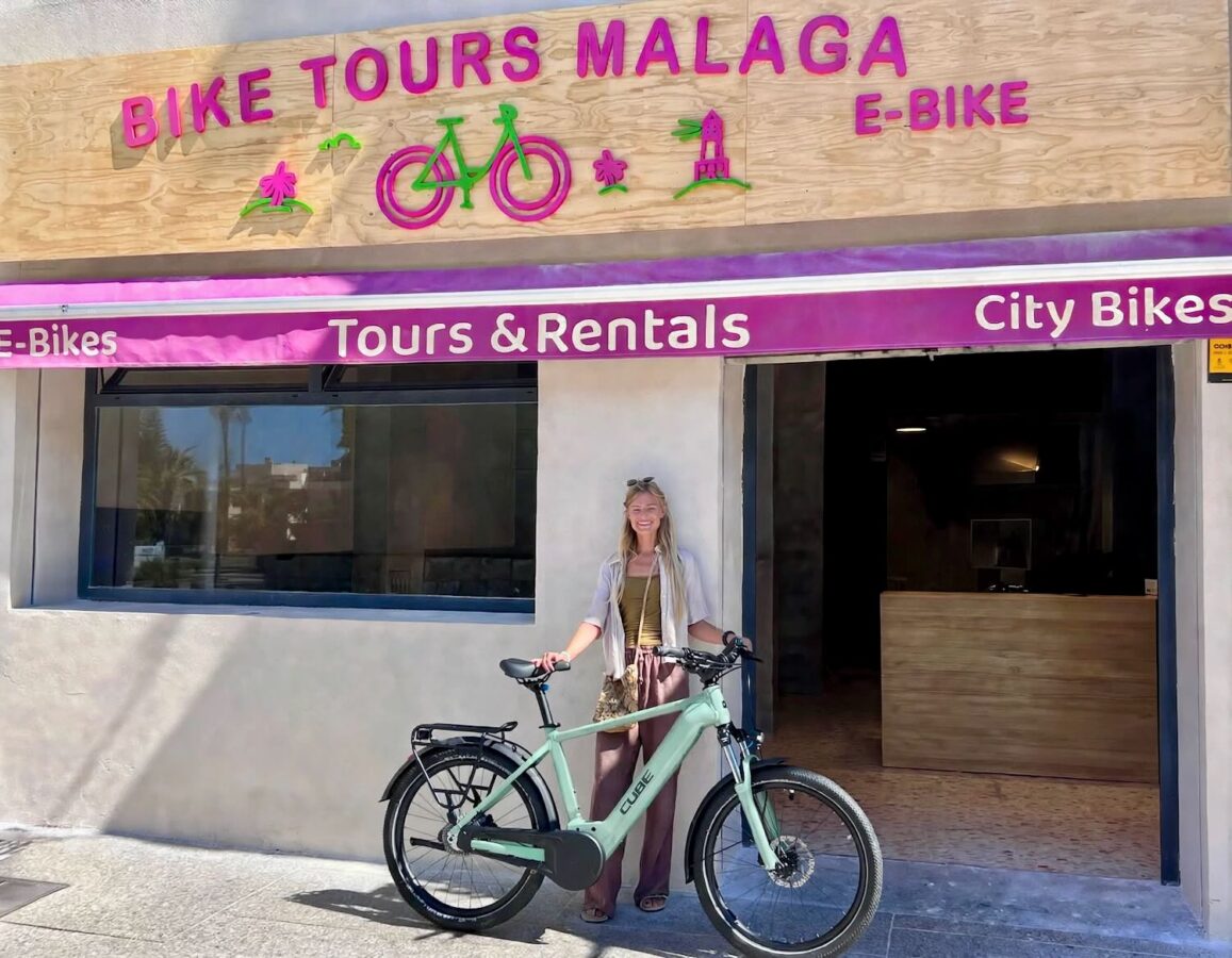 Merle, onze gids van Baja bikes in Málaga.